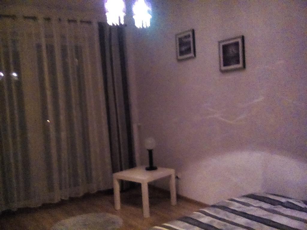 Karmazynowy Apartament Nad Morzem Kołobrzeg Exterior foto