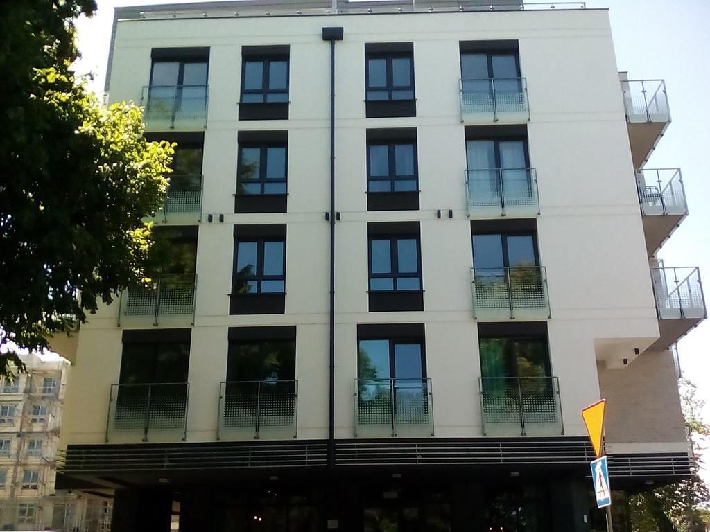 Karmazynowy Apartament Nad Morzem Kołobrzeg Exterior foto